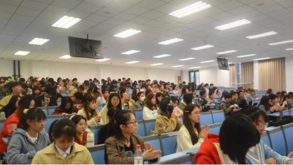 j9.com-(中国区)九游会j9官方网站